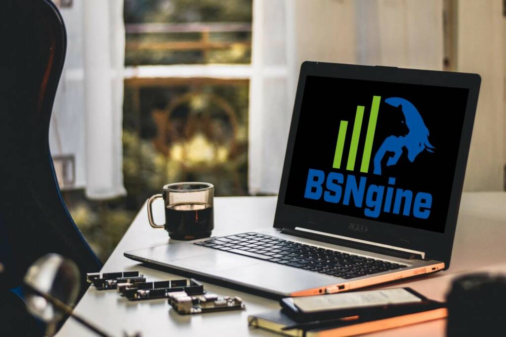 BSNgine, Labtop, coffee, desk (05.12.2019) 