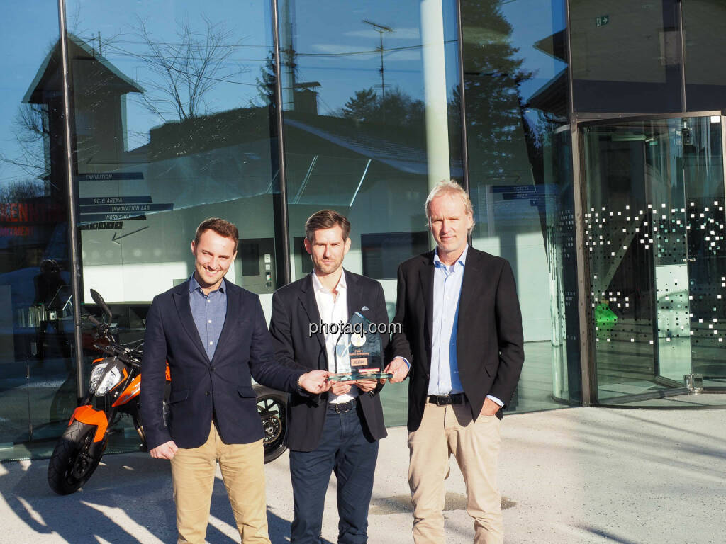 René Esterbauer (Managing Director KTM Motohall), Stefan Rathausky (Merger-Maker von RHI und Magnesita), Christian Drastil (BSN, Award Initiator), © photaq.com bzw. beigestellt (27.01.2020) 