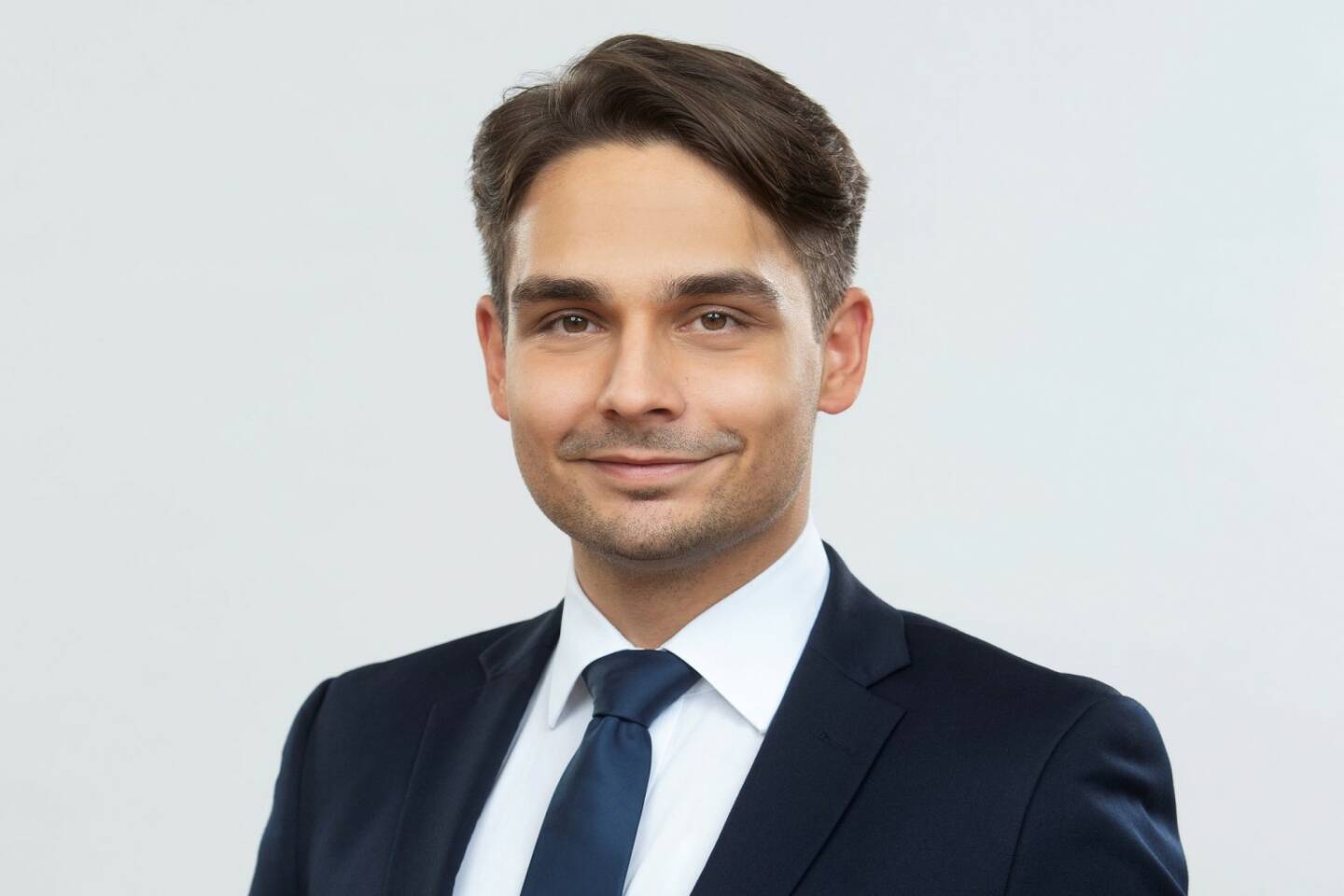 Julian Deininger verstärkt seit Jahresbeginn das Wiener Office der Managementberatung Horváth & Partners. Deininger war zuvor Werkstudent im Banken- und Finanzbereich sowie Trainee im Financial Risk Management der OMV AG. Credit: Horvath & Partner