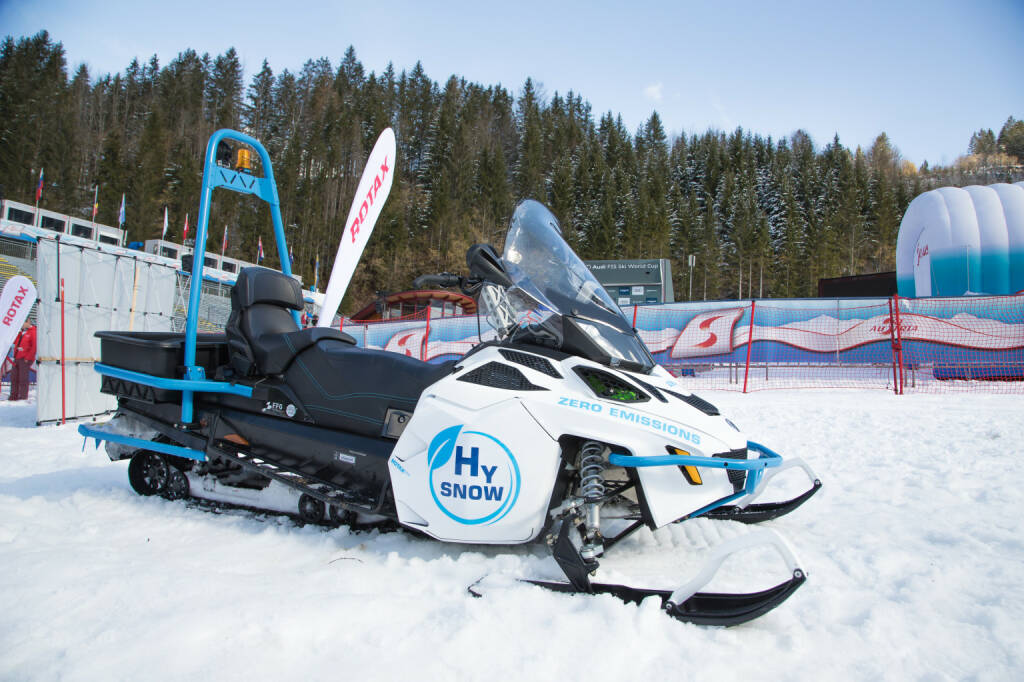 Lynx HySnow - Das erste mit Wasserstoff-Brennstoffzellen betriebene Schneefahrzeug aus dem Hause Rotax. Fotocredit:Rotax, © Aussender (27.02.2020) 