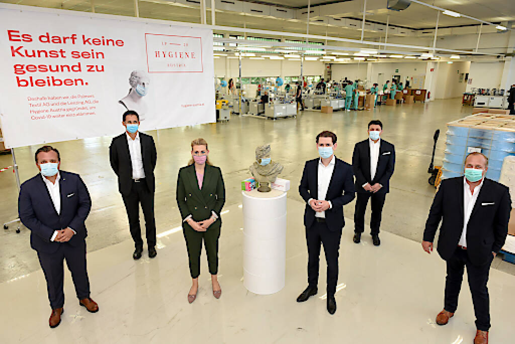 Bundeskanzler Kurz und Arbeitsministerin Aschbacher besuchten österreichische Masken-Produktion der Hygiene Austria LP GmbH; Credit: Hygiene Austria, © Aussender (19.05.2020) 