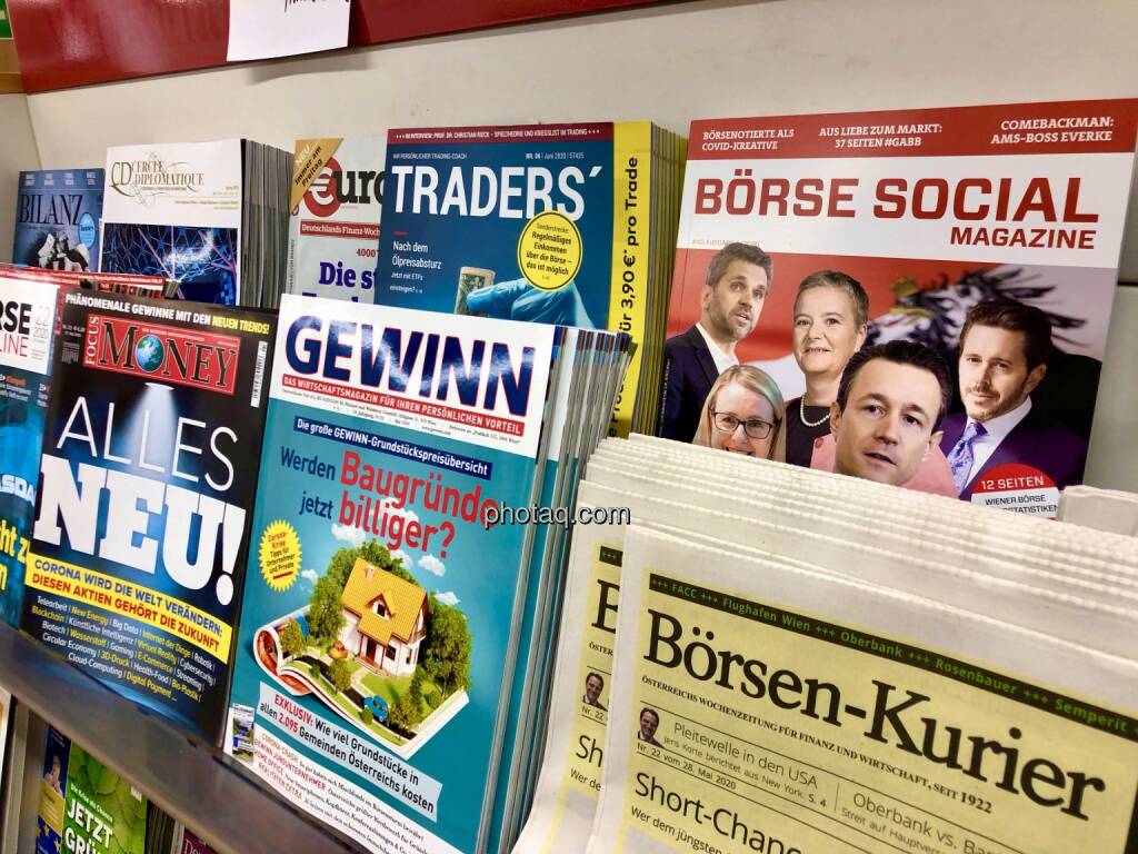Börse Social Magazine #40, Kiosk, Morawa, Blümel, Sommer-Hemetsberger, Mahrer, Altrichter / Schramböck 
http://boerse-social.com/magazine, © photaq.com (15.05.2020) 