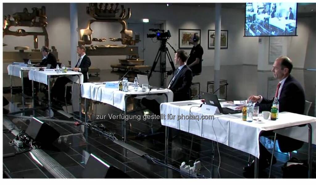 Die vier besonderen Stimmrechtsvertreter, mit Riesenelefanten-Abstand, virtuelle Strabag-HV am 19.6.20 (19.06.2020) 