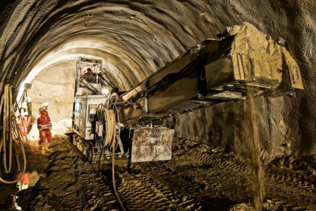 Strabag arbeitet seit 2009 – also seit der ersten Stunde – am Jahrhundertprojekt Brenner Basistunnel. Nach der Fertigstellung wird unter dem Brennerpass die längste unterirdische Eisenbahnverbindung der Welt für den Güter- und Personenverkehr verlaufen. Nun wird beim Erkundungsstollen Ahrental–Pfons die Tunnelbohrmaschine Günther (benannt nach dem Landeshauptmann) durchbrechen und damit der letzte Tunneldurchschlag im Baulos Tulfes–Pfons erfolgen.  Credit: Strabag, © Aussender (06.07.2020) 