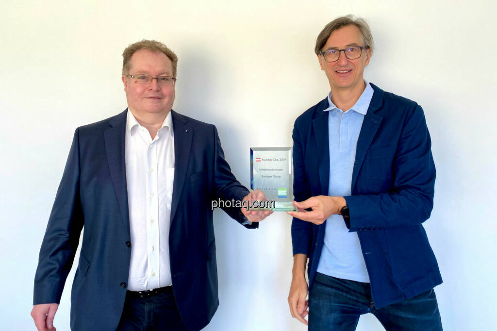Gregor Rosinger (Rosinger Group), Josef Chladek (BSN) - Number One Awards 2019 - Mittelstandsinvestor Rosinger Group, © photaq (14.07.2020) 