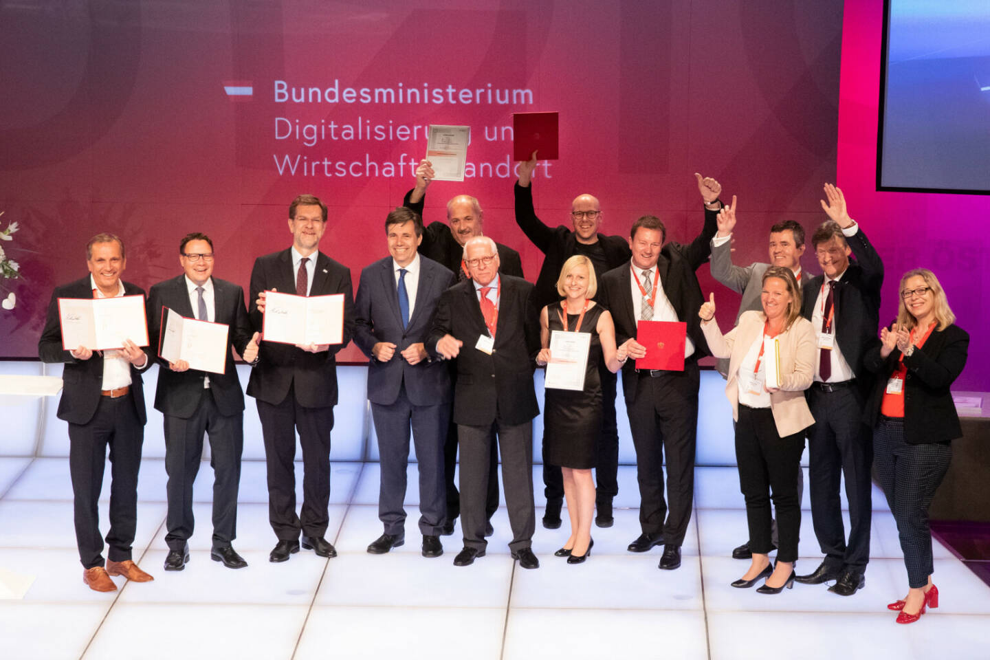 Staatspreis-Gewinner 2019 mit den Kategorie-Siegern und den Jury-Preisträgern ©Anna Rauchenberger