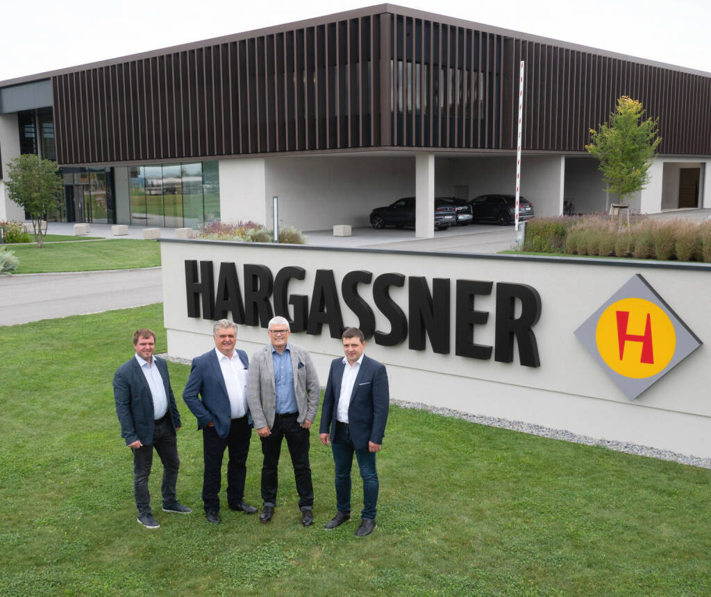 Der Biomassekessel-Hersteller HARGASSNER Ges mbH aus Weng im Innkreis hat heute die Übernahme der Firma GILLES GmbH & Co KG aus Gmunden bekannt gegeben. v(.l.n.r.)Geschäftsführung Hargassner: Markus Hargassner, Anton Hargassner sen., Gilles Geschäftsführer Ing. Wolfgang Krämer, Geschäftsführung Hargassner: Anton Hargassner. Credit: Hargassner, © Aussendung (02.09.2020) 