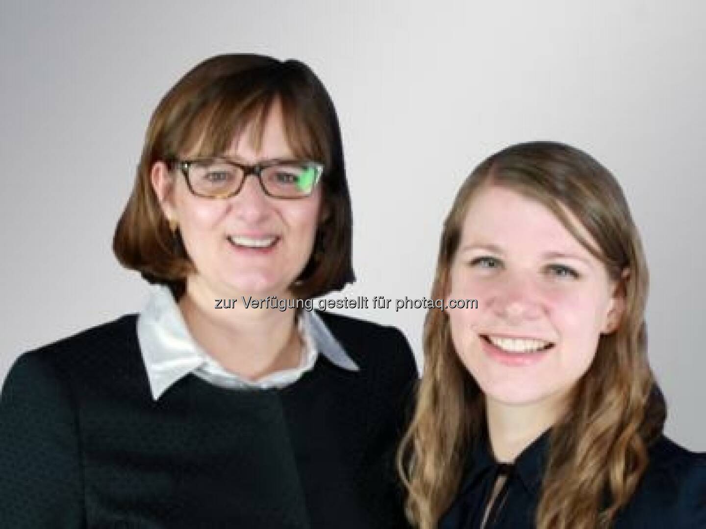 Henriette Lininger, Julia Resch (Wiener Börse)