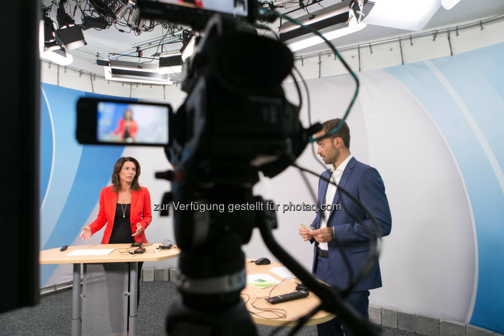 Gudrun Egger (Erste Group), Philipp Arnold (RCB), © Martina Draper/ZFA (22.09.2020) 