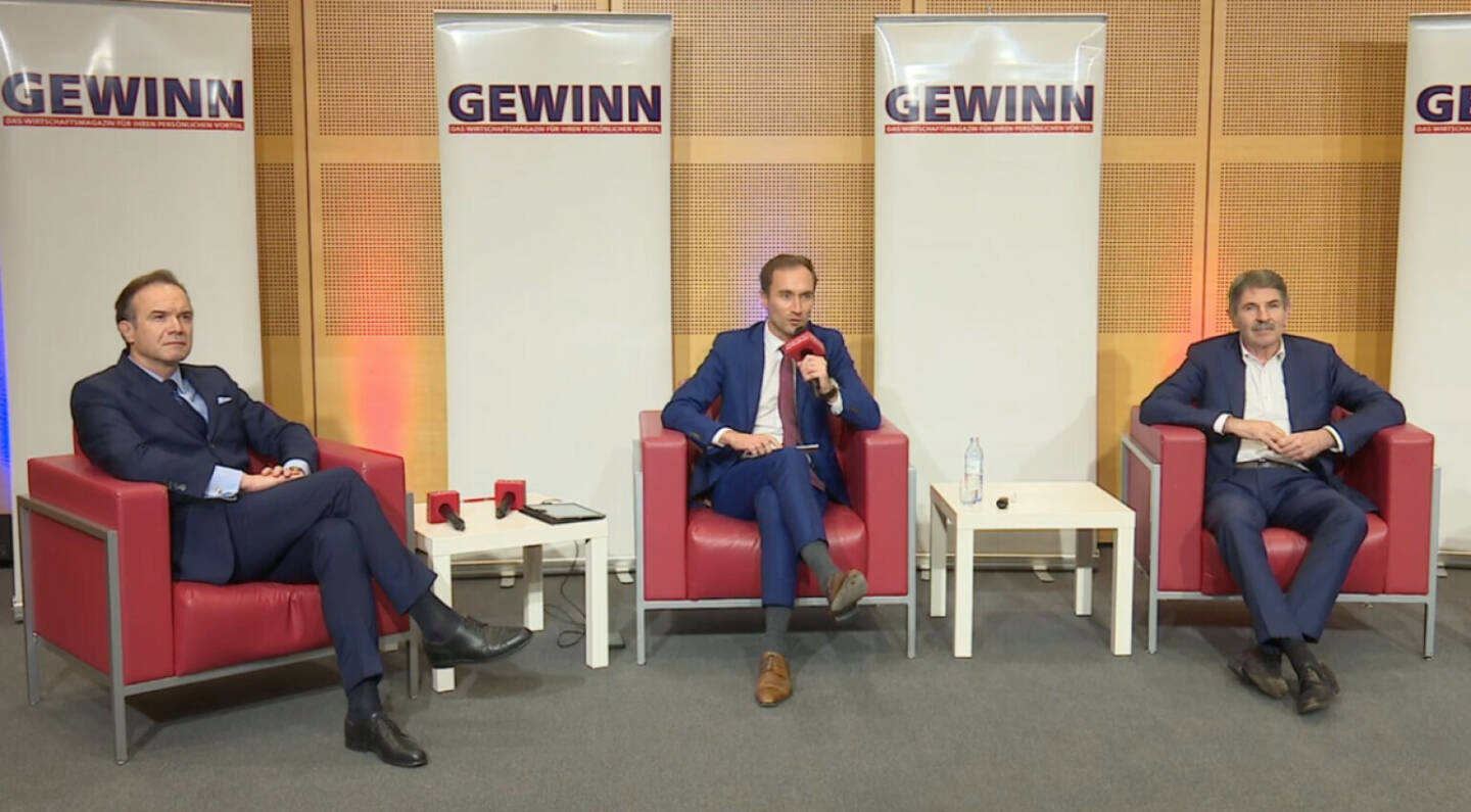 Gewinn-CR Robert Wiedersich (Mitte) mit UBM-Chef Thomas G. Winkler und S Immo-Vorstand Ernst Vejdovszky (rechts)