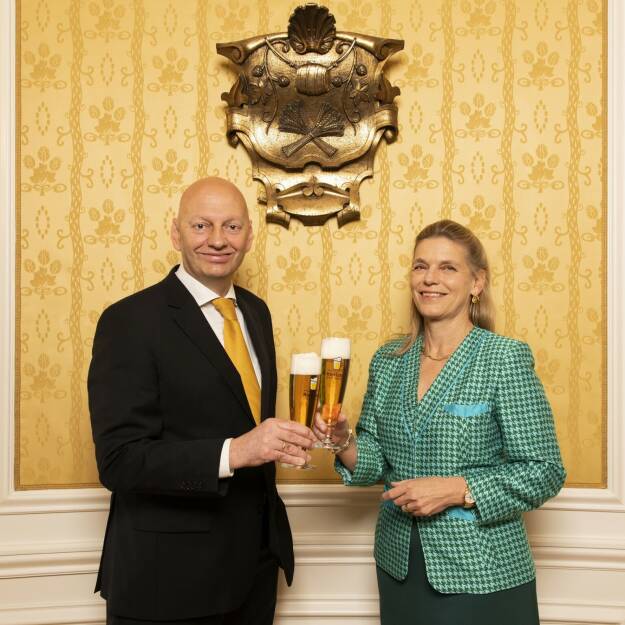 Wechsel an der Spitze des Österreichischen Brauereiverbandes - Jutta Kaufmann-Kerschbaum übergibt an Florian Berger die Geschicke der Interessenvertretung im Bierland Österreich, Fotocredit:Kurt Keinrath (27.04.2021) 