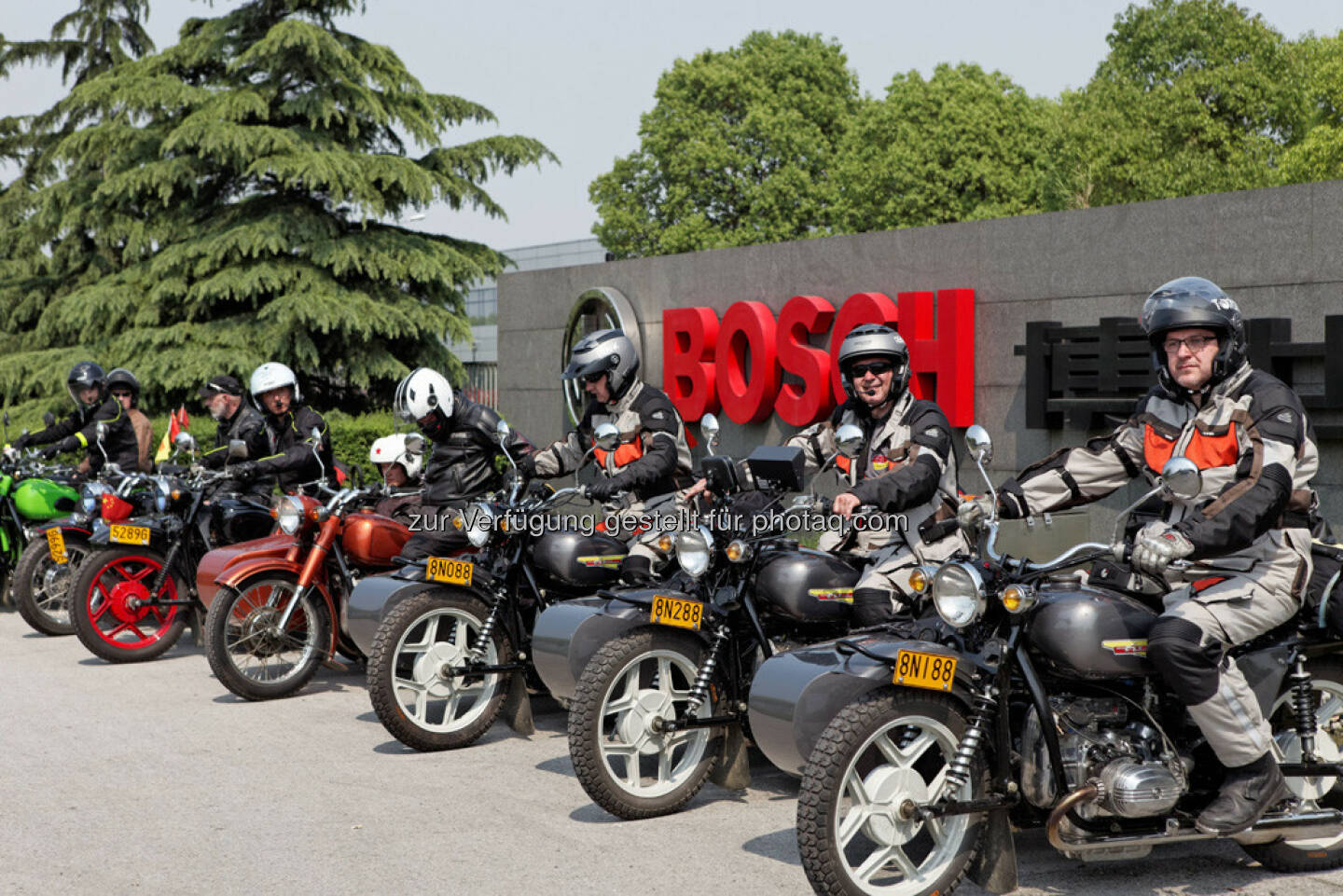 Frank Eichel (Bosch) reist 20.000 km mit dem Motorrad zum neuen Arbeitsplatz, von Wuxi in China nach Jihlava in Tschechien (Bild: Bosch)