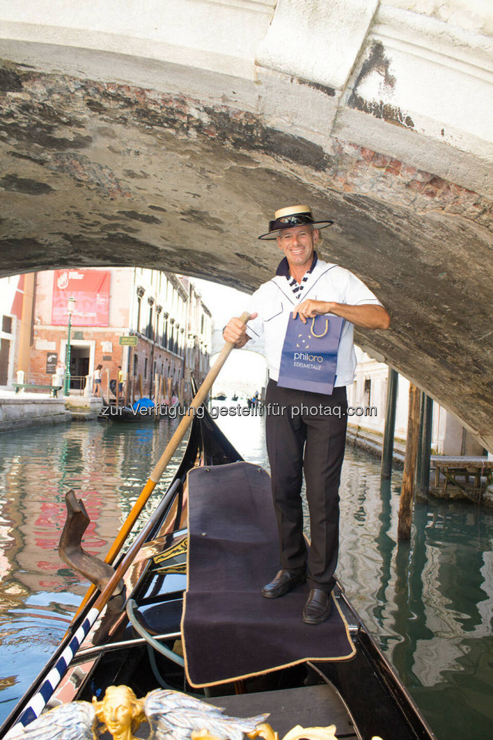 Venedig, Gondoliere mit Philoro Sackerl