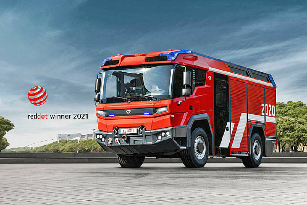 Der RT (Revolutionary Technology) von Rosenbauer ist einer der Sieger des Red Dot Design Award 2021. Das Feuerwehrfahrzeug wurde für seine Gestaltung ausgezeichnet und trägt nun, wie schon das Flughafenlöschfahrzeug PANTHER oder die Drehleiter L32 von Rosenbauer, eines der renommiertesten internationalen Designlabels. Credit: Rosenbauer, © Aussender (18.05.2021) 