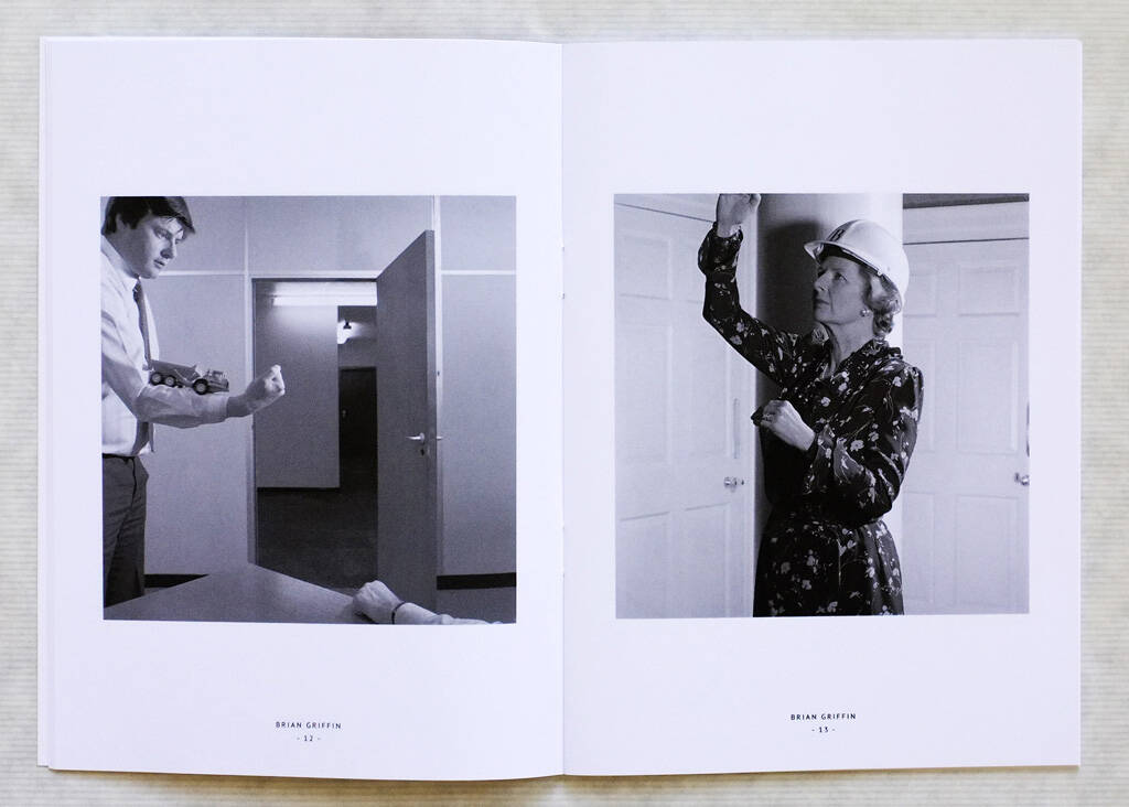 Margaret Thatcher rechts, (c) Brian Griffin - Business as Usual/Editions Bessard (06.08.2013)