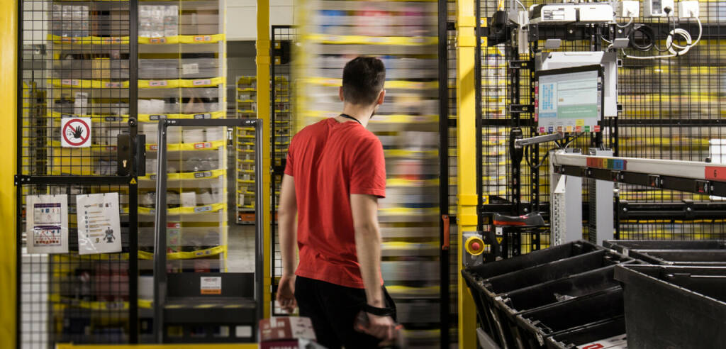 Amazon hat heute sein europäisches Innovationslabor für Logistik enthüllt, welches das Arbeitsumfeld der Mitarbeiter:innen durch fortschrittliche Technologien verbessert und für ein Höchstmaß an Arbeitssicherheit sorgt. Fotocredit:Amazon, © Aussender (20.05.2021) 