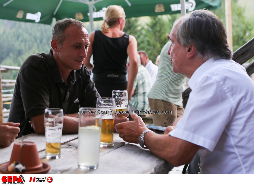 Toni Schutti (Sporthilfe) und Generaldirektor-Stellvertreter Friedrich Stickler (Lotterien). Foto: GEPA pictures/ Markus Oberlaender (13.08.2013) 