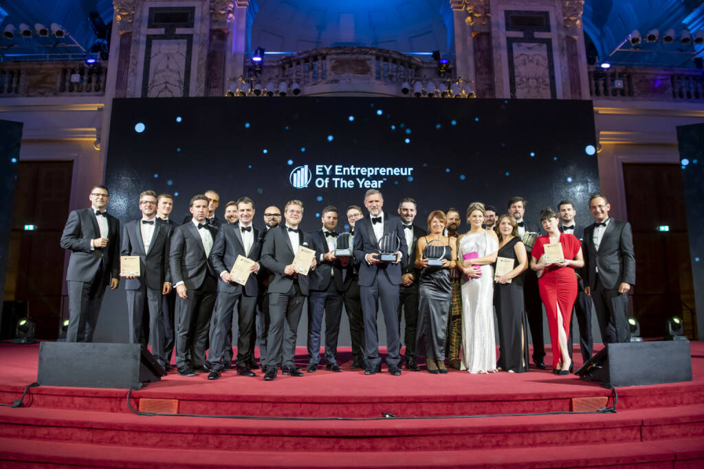 EOY 2021 Preisträger:innen; Österreichs Top-Entrepreneure wurden am 15. Oktober mit dem EY Entrepreneur Of The Year Award in der Wiener Hofburg ausgezeichnet.  EY/Point of View, © Aussendung (18.10.2021) 
