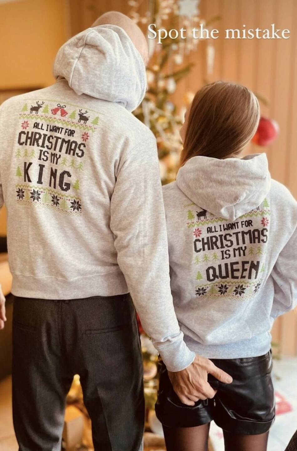 Weihnachten Spot the Mistake
Von: https://www.instagram.com/p/CGw8NkmFWLv/ (Julia Mayer, Läuferin http://www.juliamayer.at/ http://www.sportgeschichte.at)