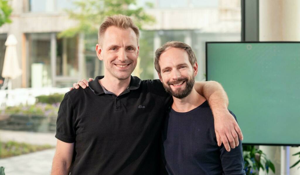 Shopware erhält 100 Millionen USD Wachstumskapital von Carlyle und PayPal, im Bild: Stefan und Sebastian Hamann (v.l.), Credit: Shopware (09.02.2022) 