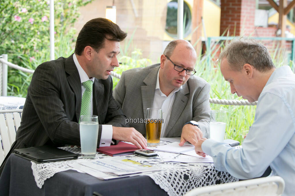 Miro Mitev, Roland Meier (iq-Foxx), Christian Drastil, © finanzmarktfoto.at/Martina Draper (20.08.2013) 