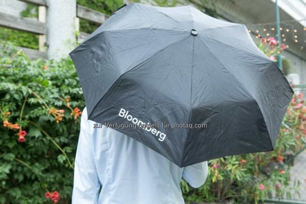 Regenschirm Bloomberg (21.08.2013) 