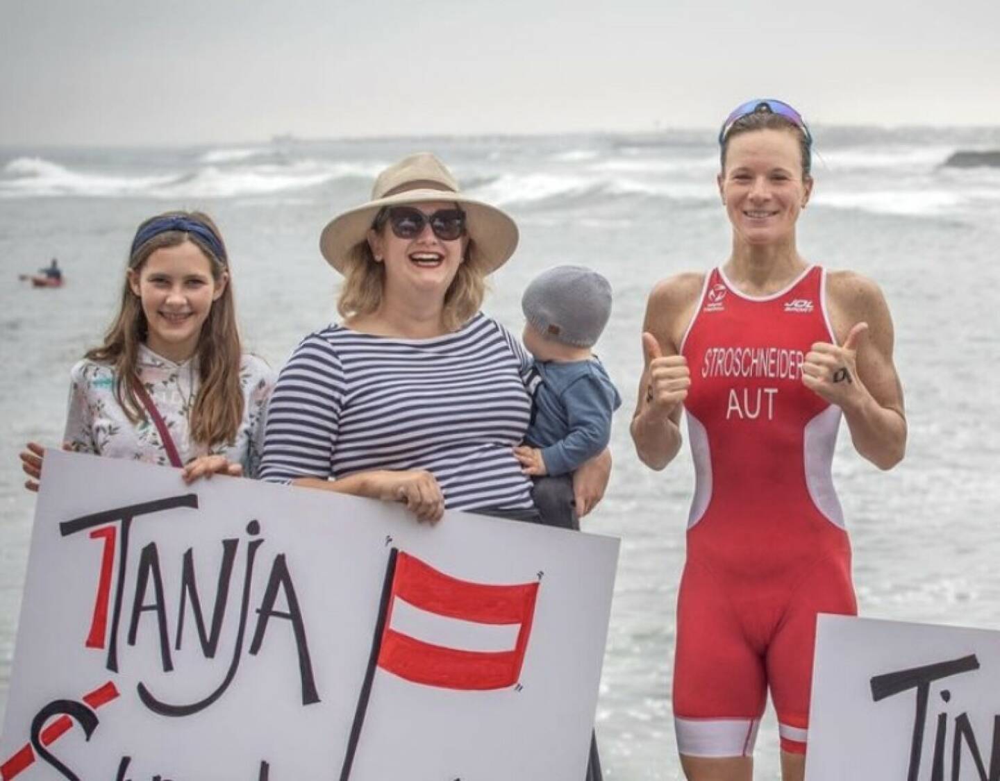 Rot weiss rot yes
Von: https://www.instagram.com/tstroschneidertri// (Tanja Stroschneider. Triathletin )