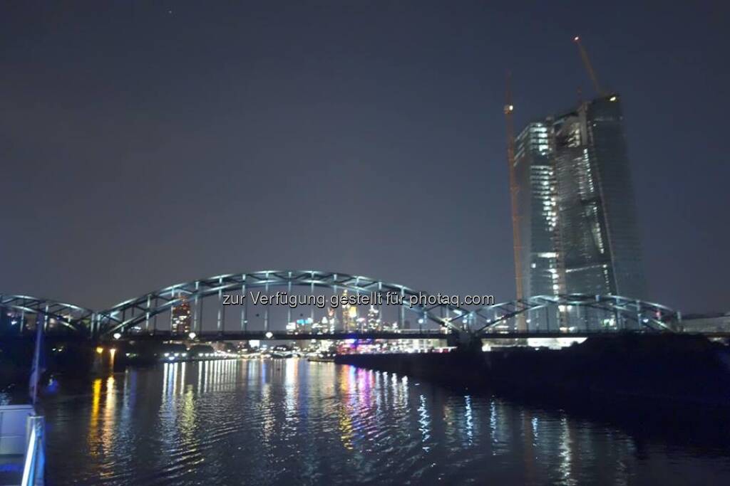 Lauer Sommerabend in Frankfurt auf einem Mainschiff. Gelungene Veranstaltung von vwd , © Dirk Herrmann (23.08.2013) 