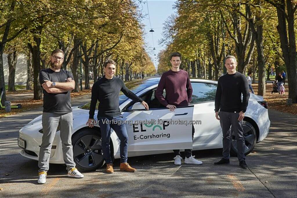 E-Carsharing Startup ELOOP erweitert Finanzierungsrunde und holt Bitpanda-Gründer als Investor an Bord, V. l. n. r.: Frederic Nachbauer, CTO / Co-Founder, Max Schalkhammer, Chief Operation Officer, Nico Prugger, CEO / Co-Founder und Leroy Hofer, CEO / Co-Founder  Copyright: Stefan Joham (11.05.2022) 