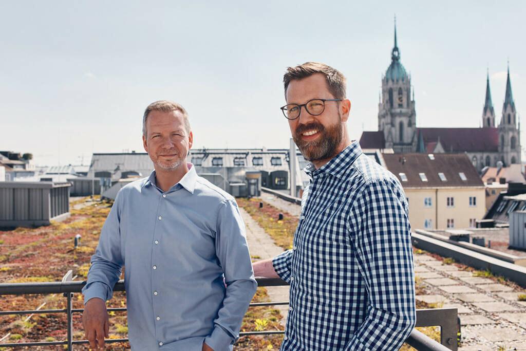 Rencore GmbH: Rencore sammelt EUR 3,75 Millionen in einer Serie-A-Finanzierungsrunde ein und festigt Stellung im Cloud
Collaboration Governance Markt, Unternehmensgründer Torsten Mandelkow (CTO) und Matthias Einig (CEO) (v.l.n.r.), Fotocredit: Rencore GmbH (17.05.2022) 