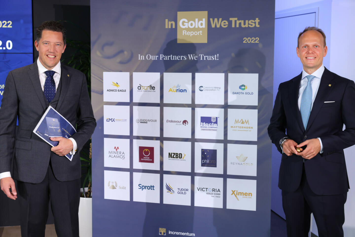 Incrementum AG, Liechtenstein: Pressekonferenz anlässlich der Veröffentlichung des 16. In Gold We Trust Reports 2022, Mark Valek und Ronald Stöferle; Fotocredit: Incrementum AG/APA-Fotoservice