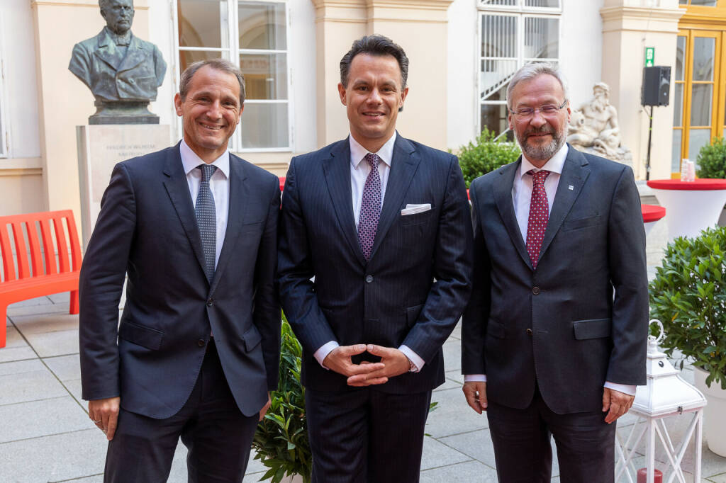 Wiener Börse Preis 2022: Stefan Dörfler (Erste Group), Christoph Boschan (Börse-CEO), Reinhard Florey (OMV), Credit: Wiener Börse (15.06.2022) 