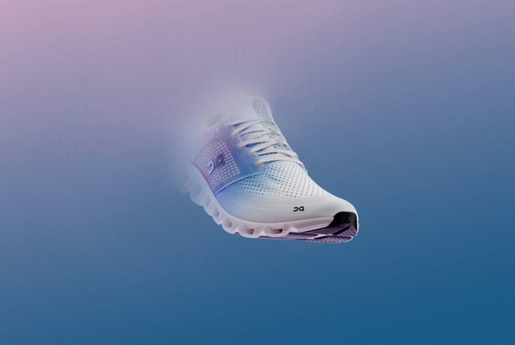 On präsentiert den ersten Schuh, der mit Kohlenstoffabfällen hergestellt wurde: der Cloudprime. Mit dabei ist auch die OMV-Tochter Borealis. Credit: On, © Aussender (16.09.2022) 