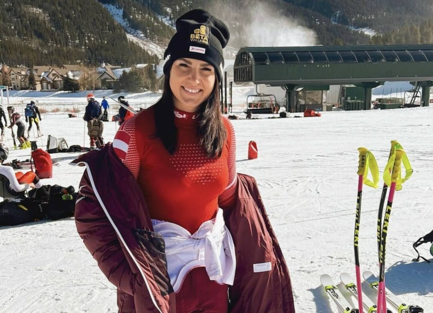 rot-weiss-rot Copper Mountain Stephanie Venier Von: https://www.instagram.com/p/CM9Rl0KMX6p/ (Stephanie Venier, Ski Alpin, http://www.sportgeschichte.at)