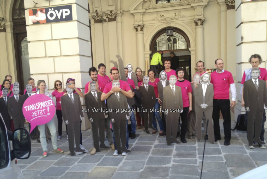 Neos vor der ÖVP-Zentrale (29.08.2013) 