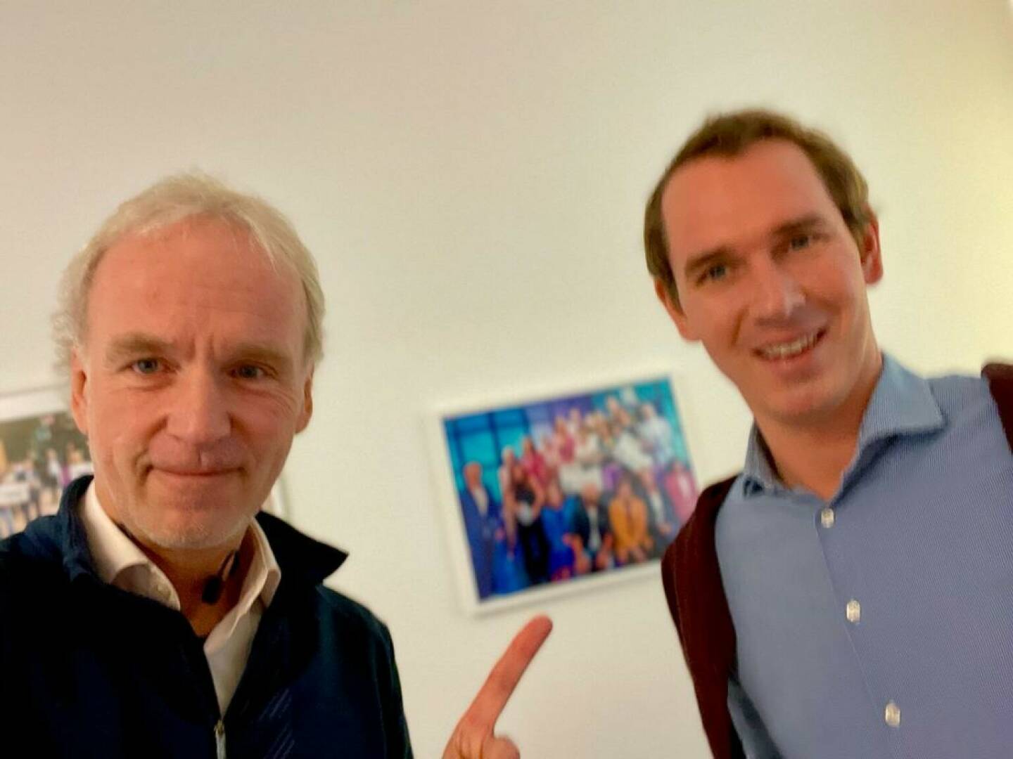 Christian Drastil zu Besuch bei Andreas Ambros-Lechner, Generalsekretär bei der MEGA Bildungsstiftung
