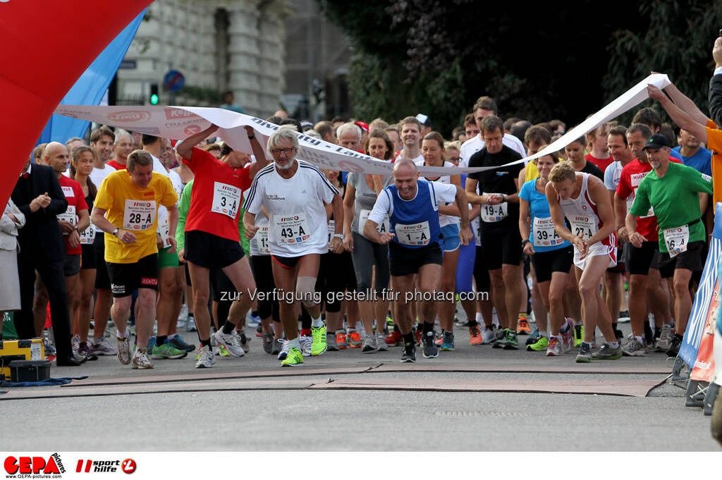 Start mit Sportminister Gerald Klug. (Foto: GEPA pictures/ Philipp Brem) (03.09.2013) 
