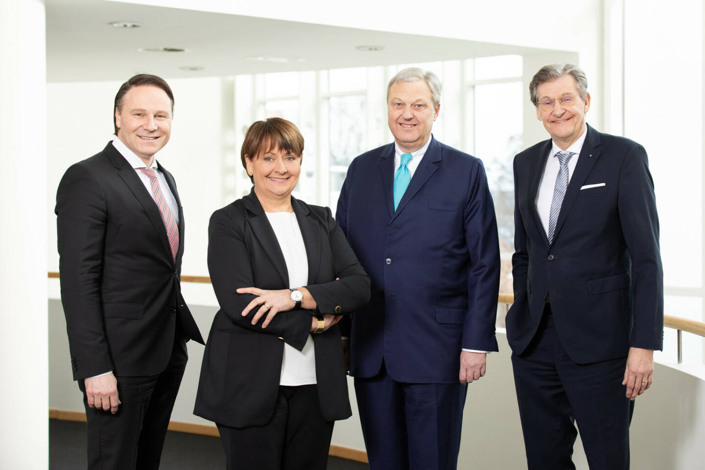 Der Vorstand der BKS Bank Alexander Novak, Herta Stockbauer, Nikolaus Juhász und Dieter Kraßnitzer (v.l.) plant eine Kapitalerhöhung voraussichtlich ab dem 24. April 2023 Credit: Gernot Gleiss