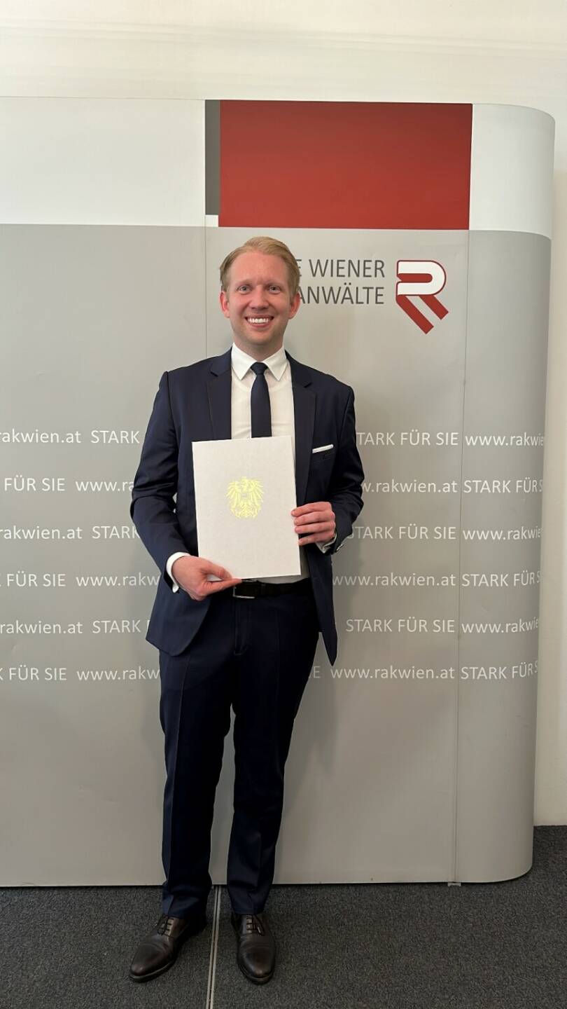 Mit Rechtsanwalt Matthias Konrad erweitert Müller Partner Rechtsanwälte das auf Kapitalmarkt- und Gesellschaftsrecht sowie Unternehmenskäufe und Venture Capital spezialisierte Team von Partner Gernot Wilfling. Bildquelle: Müller Partner Rechtsanwälte