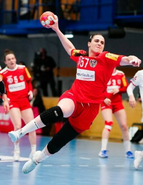 ADMIRAL ist offizieller Partner bei der Women's EHF EURO 2024: Foto: Josefine Hanfland im Rahmen des Frauen Handball EHF Euro Cup Spiels Österreich gegen Schweiz, Fotocredit:ÖHB/Agentur DIENER/Eva Manhart, © Aussendung (22.04.2024) 