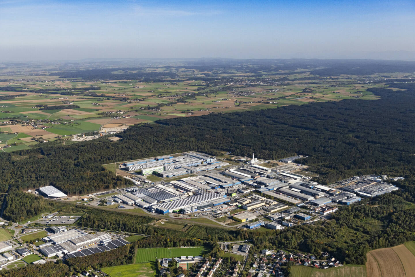 Die AMAG wurde zum dritten Mal in Folge für herausragende Qualität und Liefertreue ausgezeichnet („Accredited Supplier Award“) und erhielt Sonderpreise im Bereich Innovation und Nachhaltigkeit. (©AMAG)