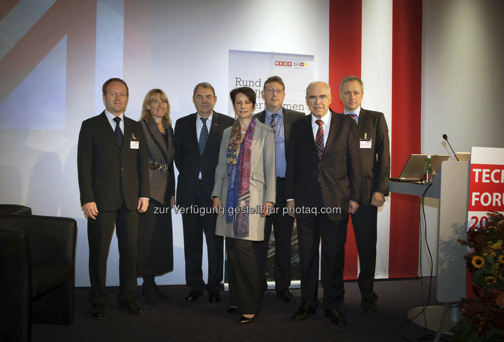 Michael Losch, Barbara Weitgruber, Wissenschaftsministerium, Richard Schenz, Sabine Herlitschka, Nick Evans, Helmut List, Hans-Günther Schwarz, Verkehrsministerium (Foto:  Aussenwirtschaft Austria) (15.12.2012) 