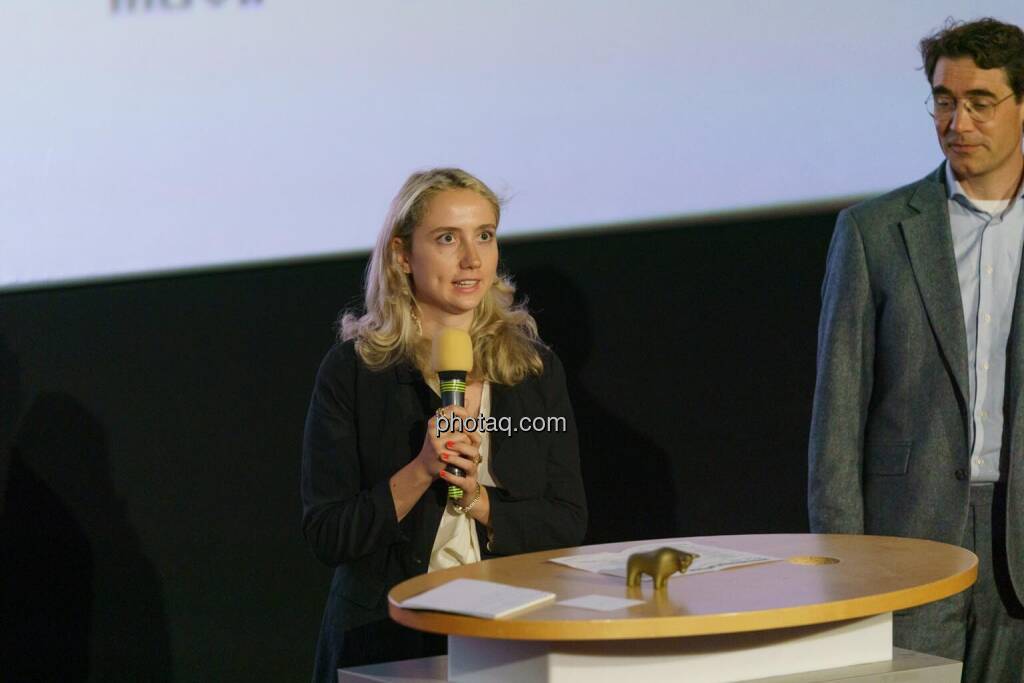 1. Aktientag von Börse Social und Börse Express im Cineplexx Kino, Präsentation EuroTeleSites, Emilie Löblich (IR), Lars Mosdorf (CFO) (14.05.2025) 