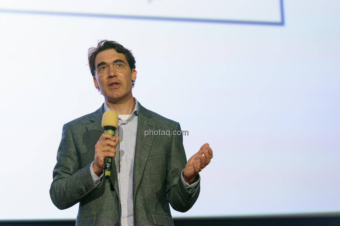 1. Aktientag von Börse Social und Börse Express im Cineplexx Kino, Präsentation EuroTeleSites, Lars Mosdorf (CFO)