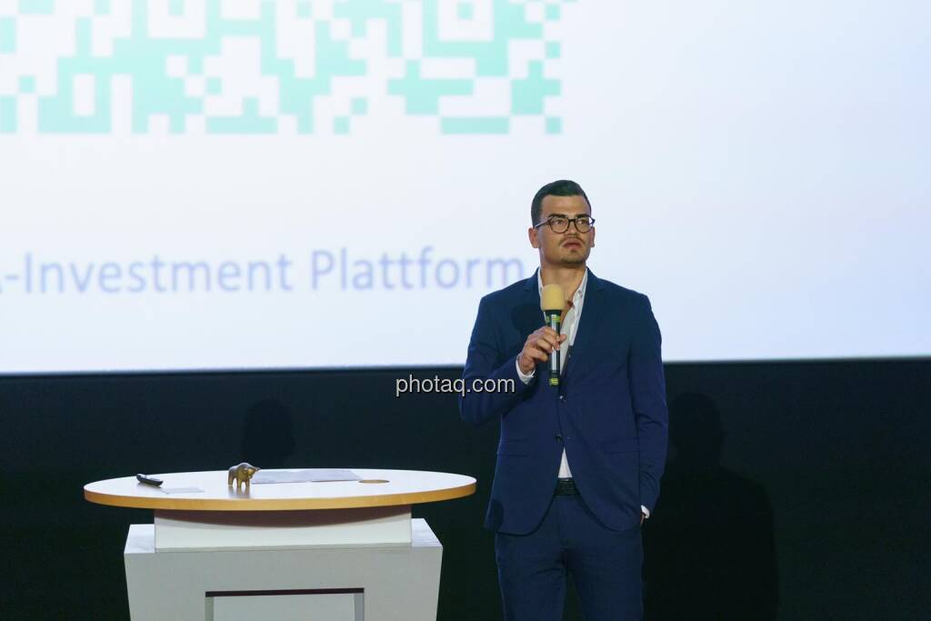 1. Aktientag von Börse Social und Börse Express im Cineplexx Kino, Präsentation UKO Microshops, CFO Maximilian Huber (14.05.2025) 