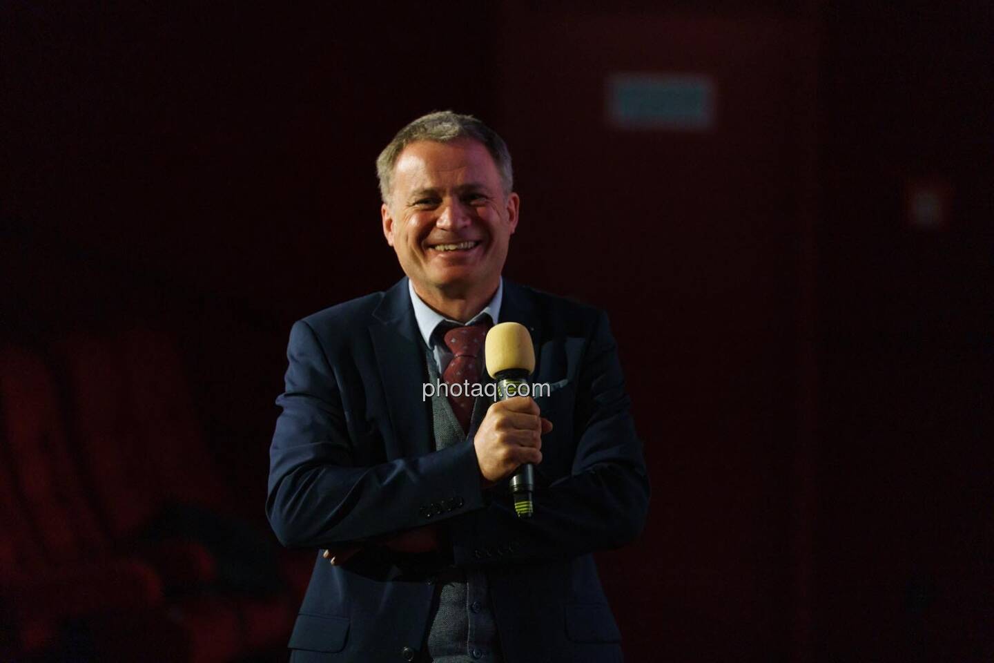 1. Aktientag von Börse Social und Börse Express im Cineplexx Kino, Präsentation RWT AG, CEO Reinhard Thor