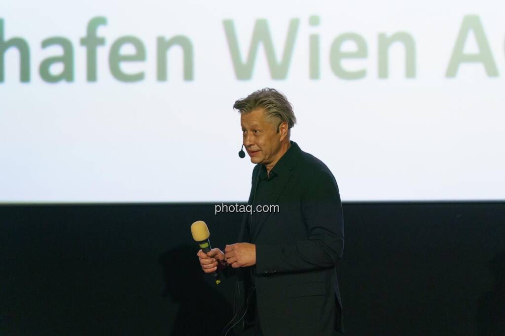 1. Aktientag von Börse Social und Börse Express im Cineplexx Kino, Robert Gillinger (Börse Express) (14.05.2025) 