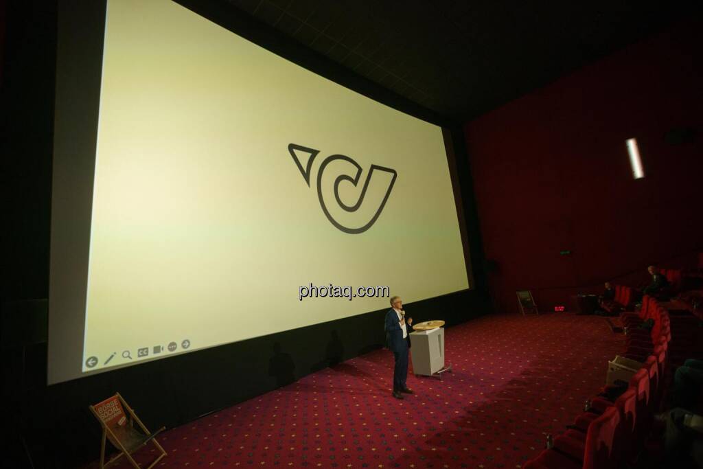 1. Aktientag von Börse Social und Börse Express im Cineplexx Kino, Präsentation Österreichische Post, Harald Hagenauer (IR) (14.05.2025) 
