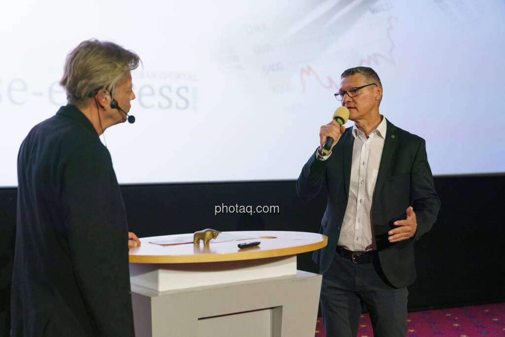 1. Aktientag von Börse Social und Börse Express im Cineplexx Kino, Live Podcast Von Bullen & Bären mit Robert Gillinger (Börse Express) und Harry Schartner (DADAT) (14.05.2025) 