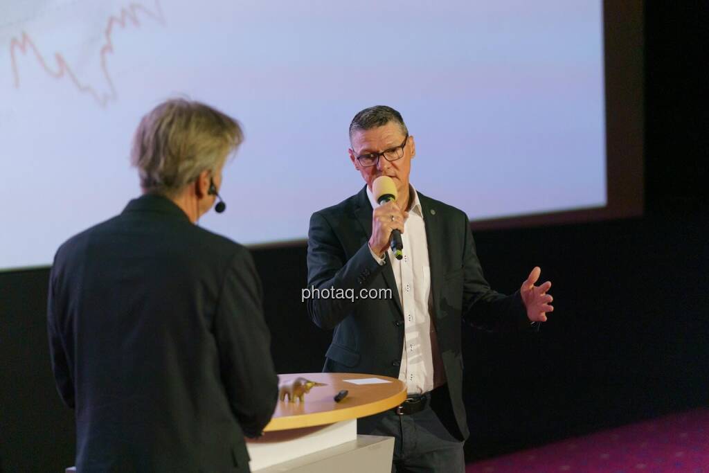 1. Aktientag von Börse Social und Börse Express im Cineplexx Kino, Live Podcast Von Bullen & Bären mit Robert Gillinger (Börse Express) und Harry Schartner (DADAT) (14.05.2025) 